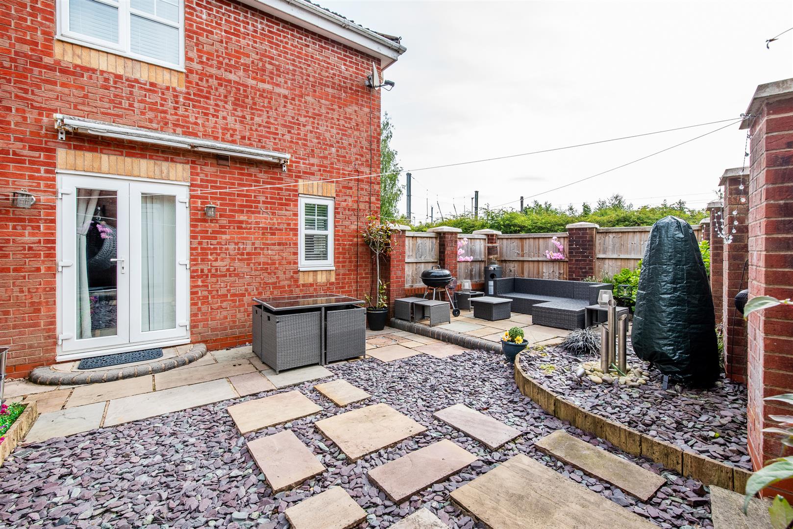 3 bed property in Regency Gardens, Chorley